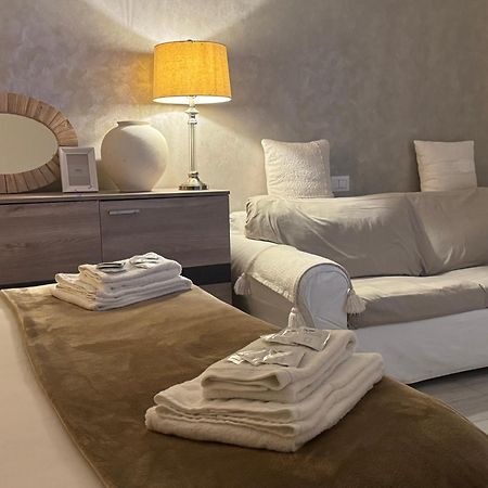 Fiera San Siro Suites 2 Милан Экстерьер фото