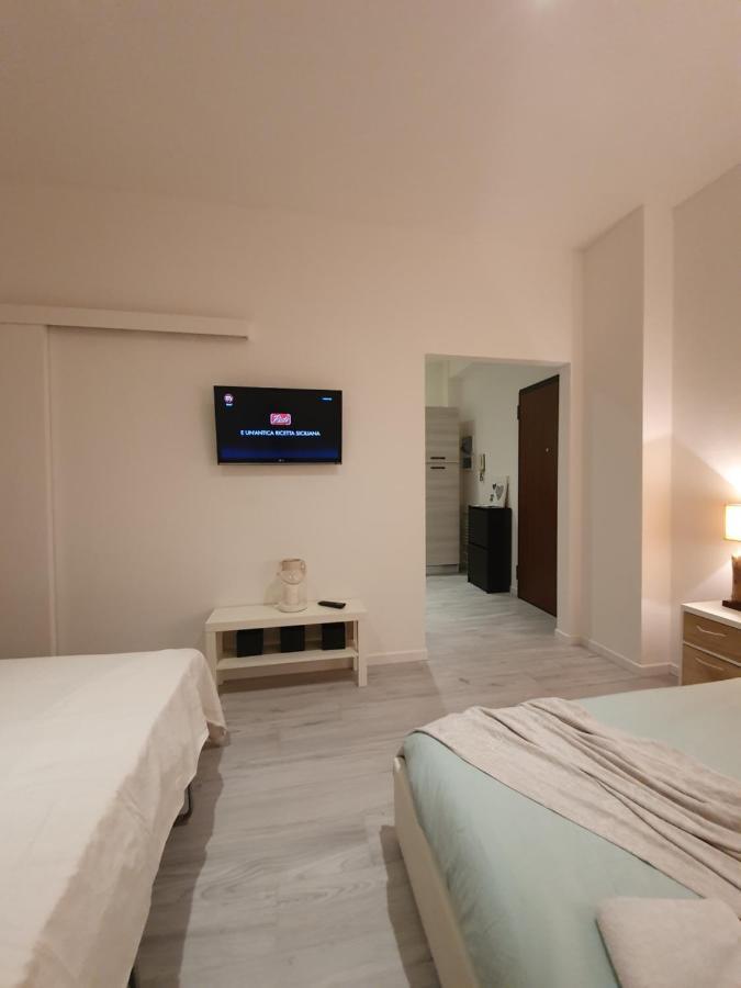 Fiera San Siro Suites 2 Милан Экстерьер фото